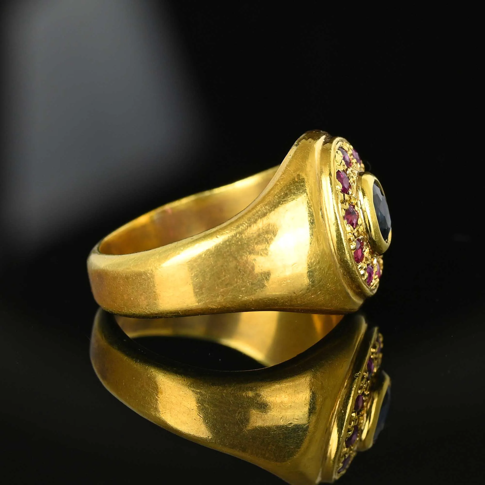 Vintage 18K Gold Ruby Halo Sapphire Signet Ring